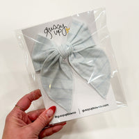 August 24 Blue Grid Whimsy Bow