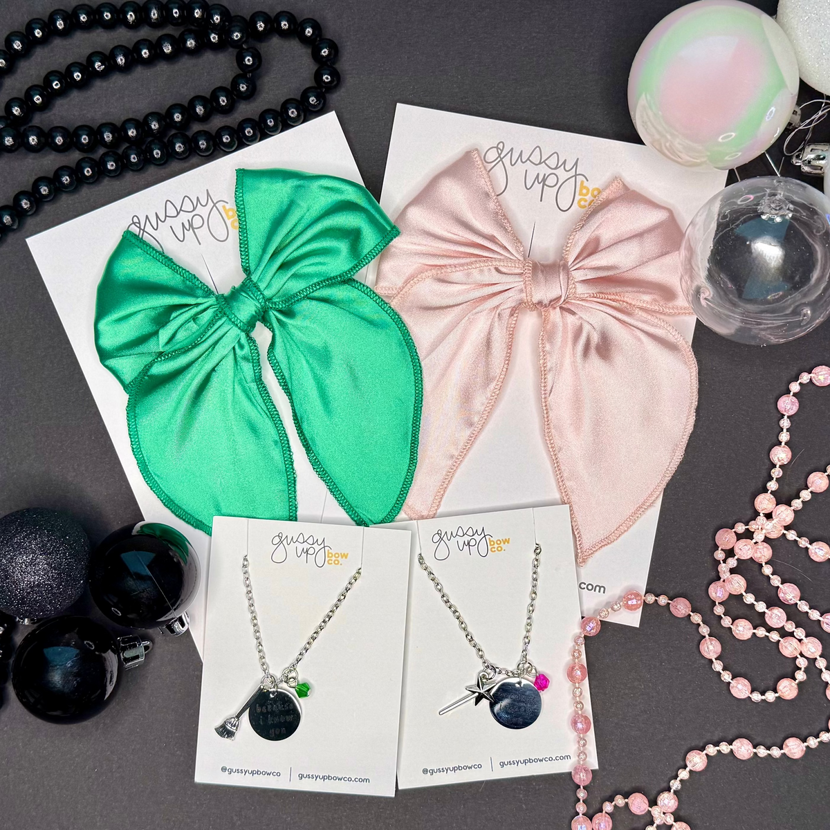 Bestie Bow and Necklace Set