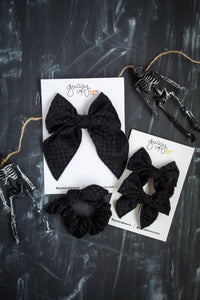 Black Velvet Checker | Whimsy Bow | Halloween 24 Collection