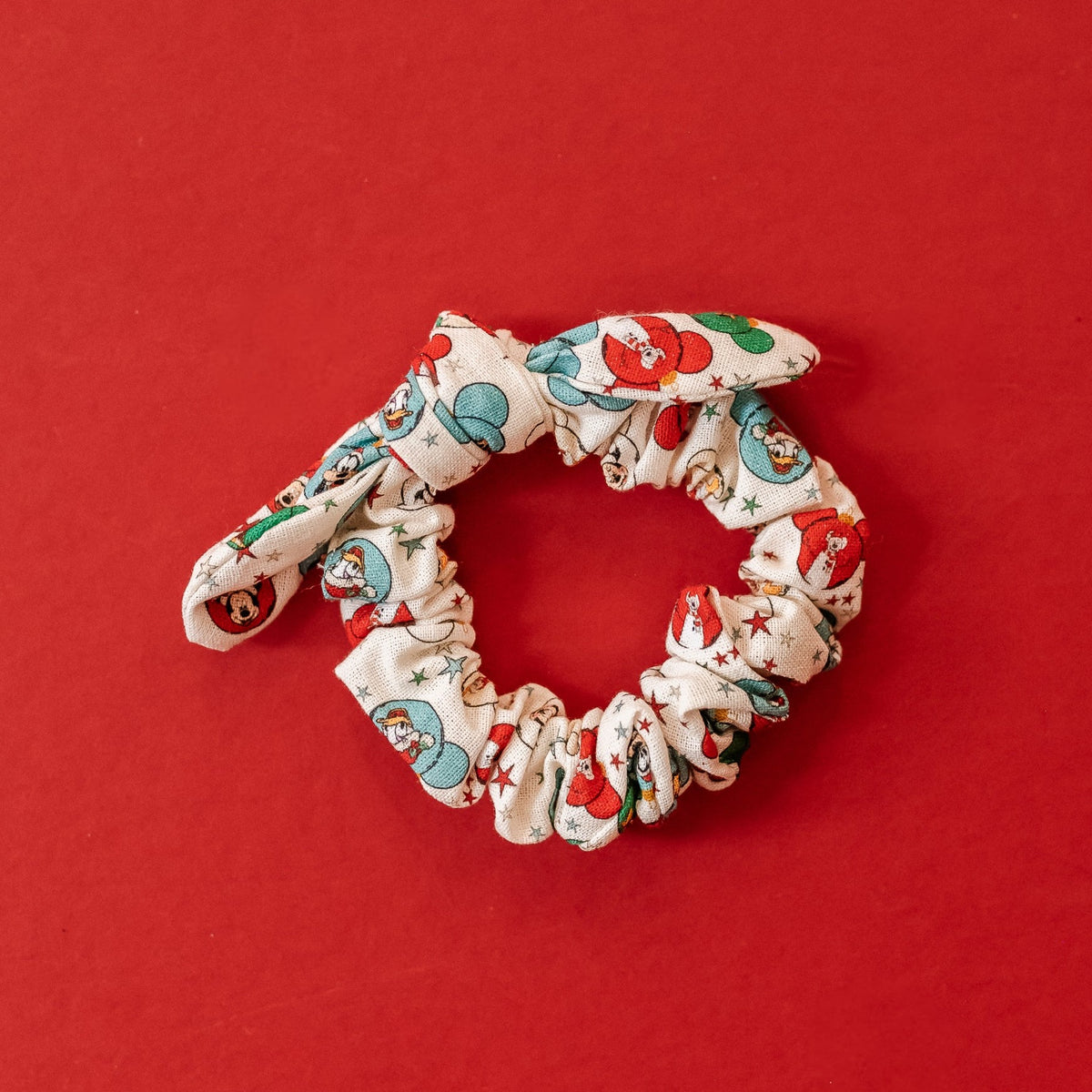 Merry Mouse and Friends | Scrunchie | Christmas 23 Collection