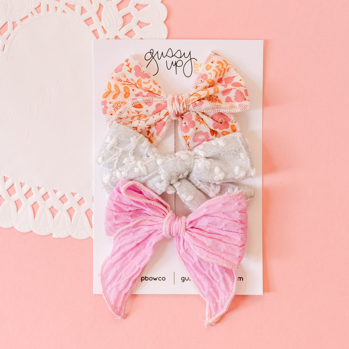 February 24 Subscription Bow Club Set