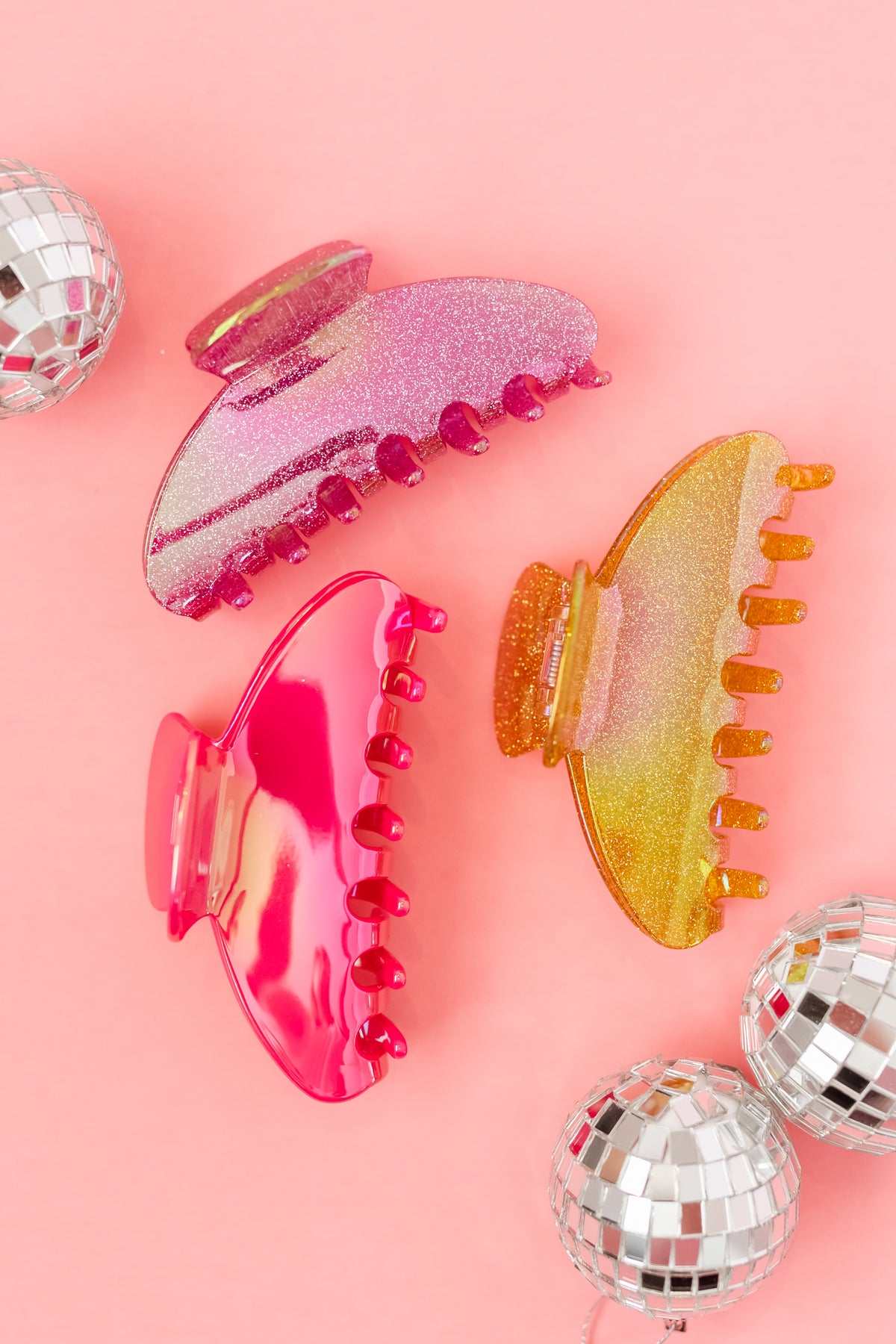 Gold and Glamorous Claw Clip | Barbie Party Collection