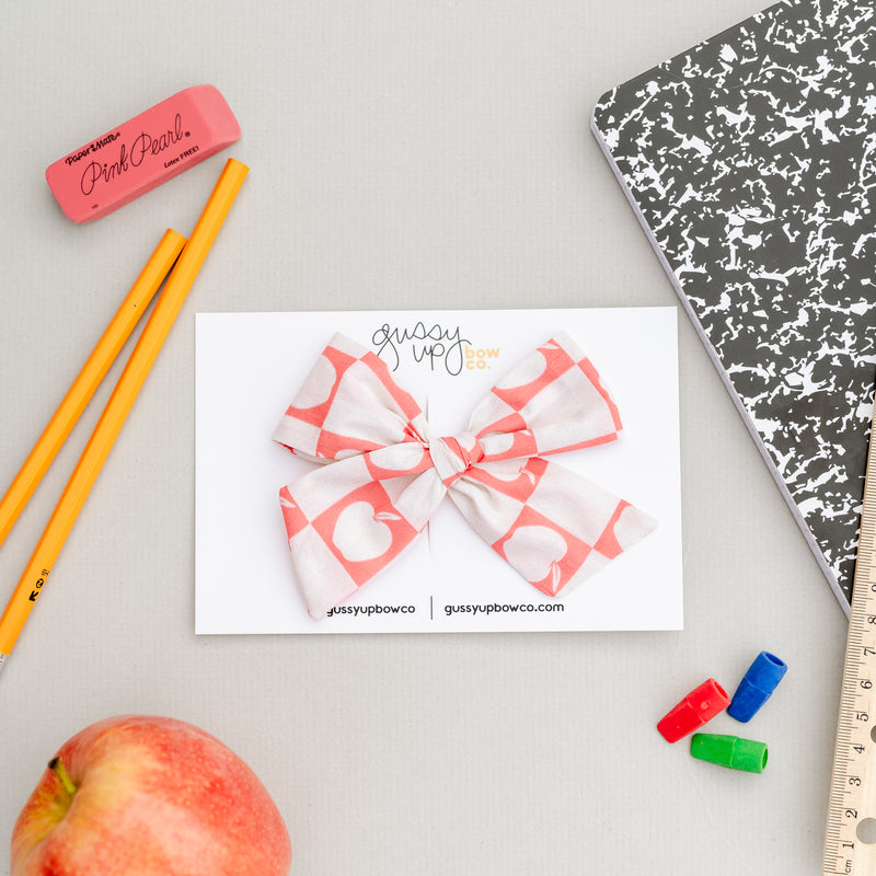 Apple For My Teacher Free Bow