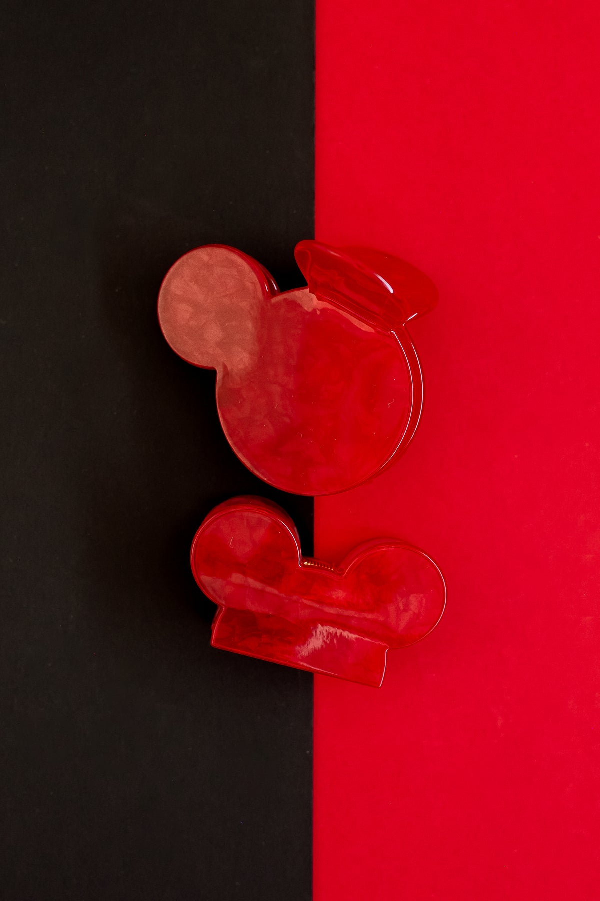 Red Small Mouse Claw Clip | Happiest Place 2.0 Collection