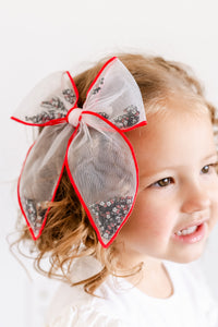 Hiya, pal! Shaker | Whimsy Bow | Happiest Place Collection