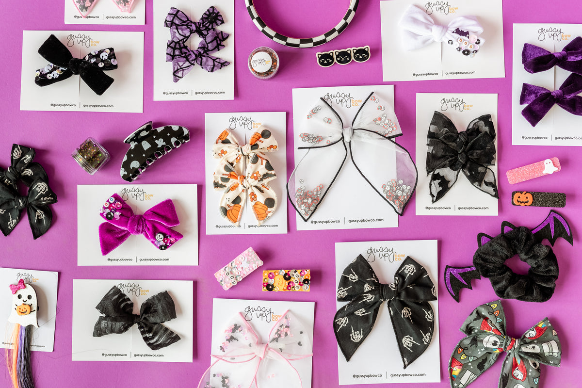 Gone Batty Shaker | Whimsy Bow | Halloween 24 Collection