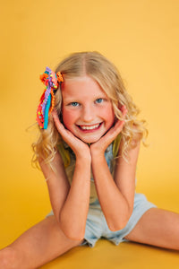 Party People Ribbon Bow