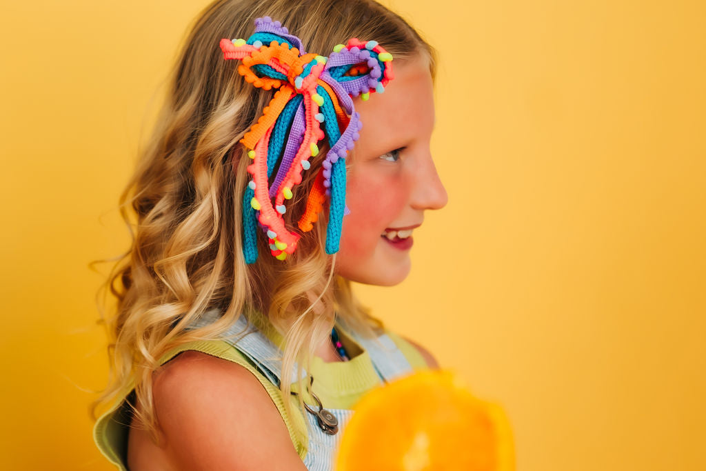 Party People Ribbon Bow