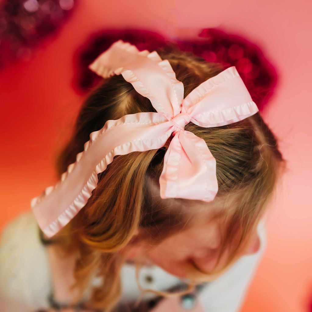 Ruffle Bubblegum | Extra Bow