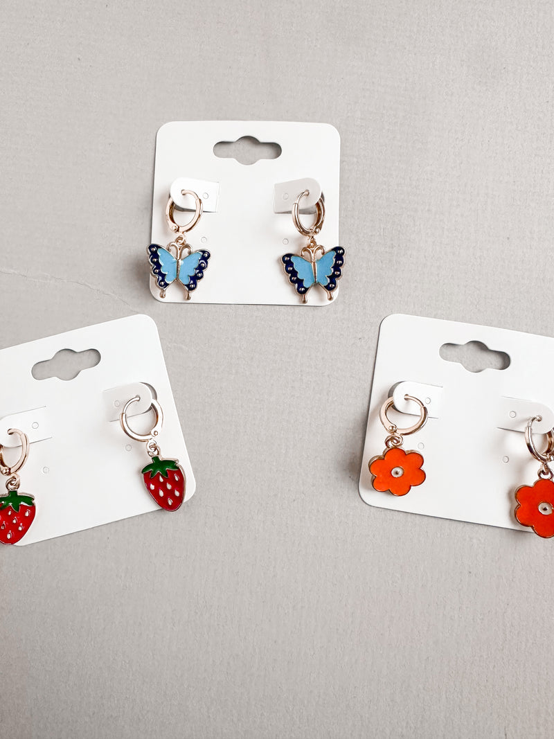 Poppy Huggie Earrings | Back to School 24 Collection