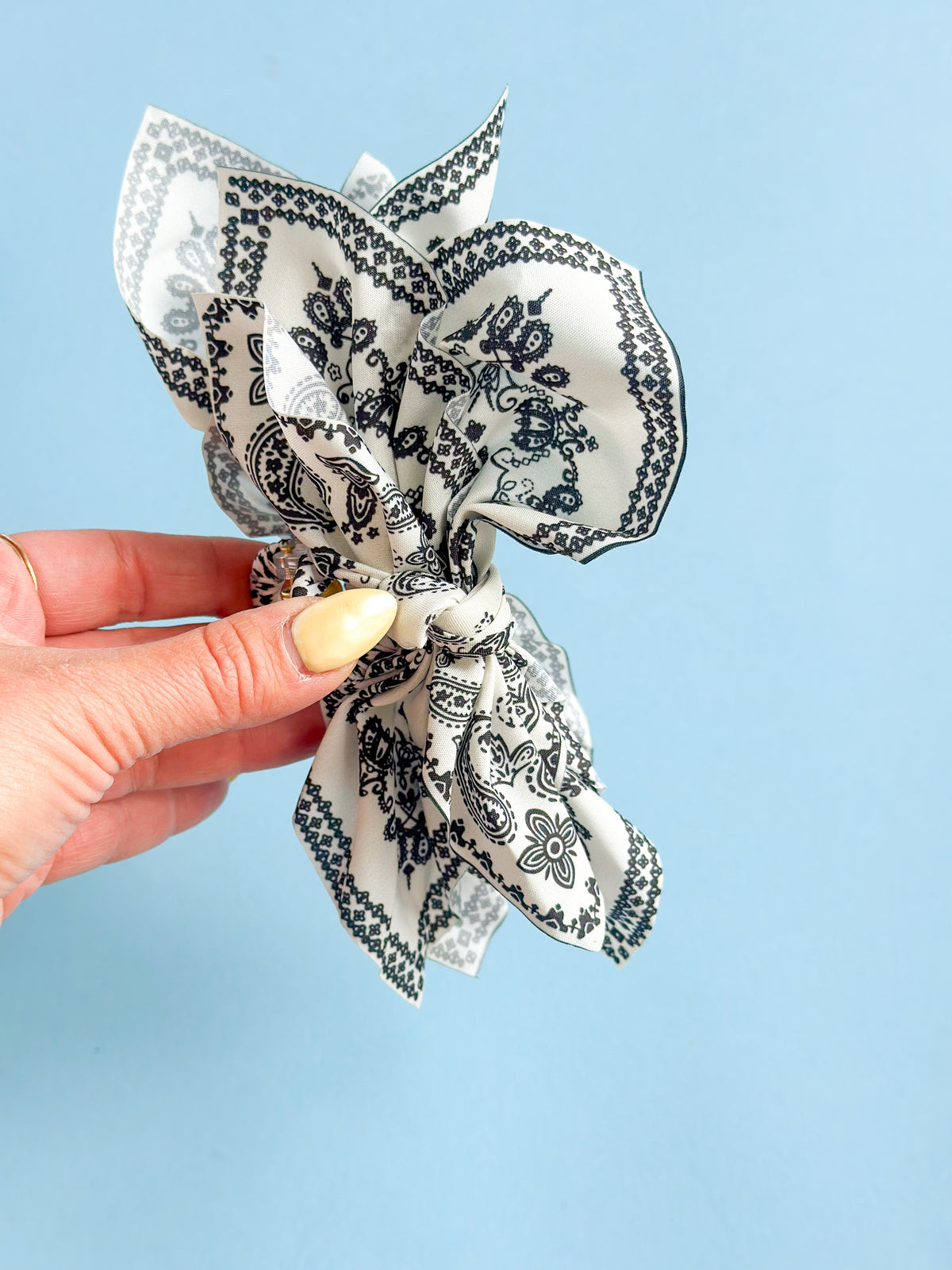 White Bandana Claw Clip