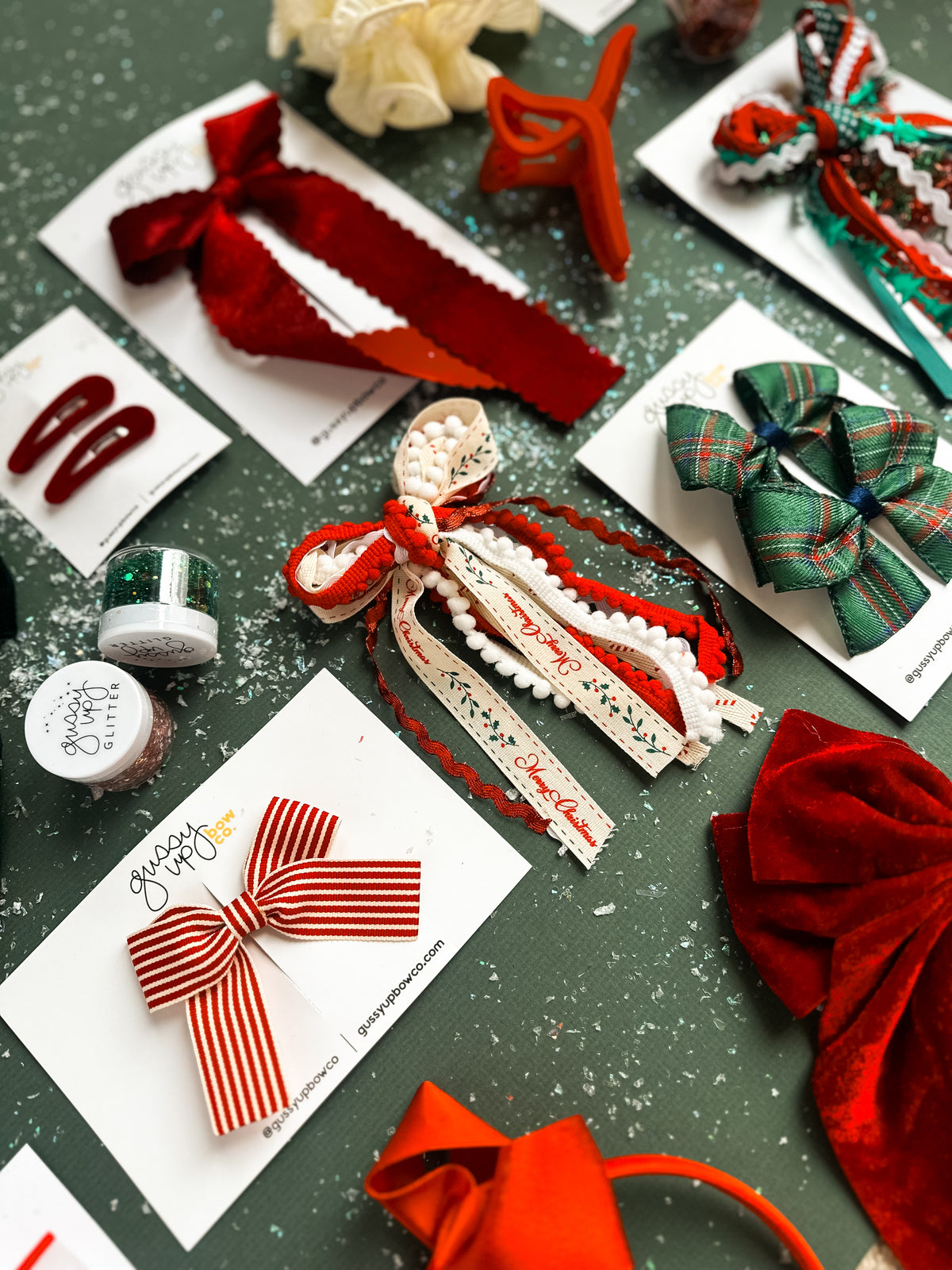 A Preppy Christmas Ribbon Bow Pigtail Set