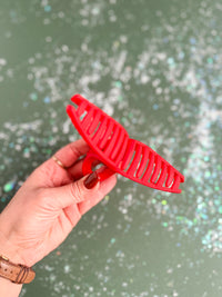 Red Loop Claw Clip