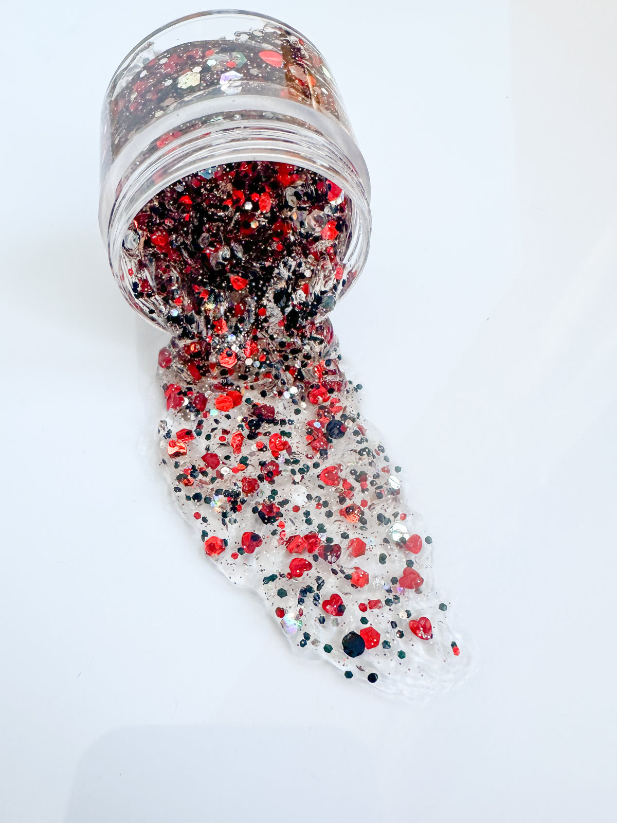 Queen of Hearts Hair Glitter