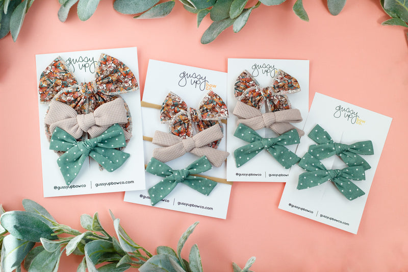 May 24 Teal Dot Classic Bow