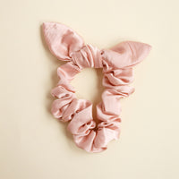 Blush Satin | Scrunchy