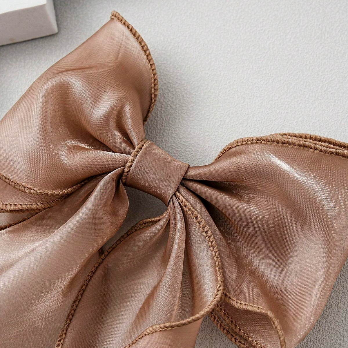 Cinnamon Fancy Bow