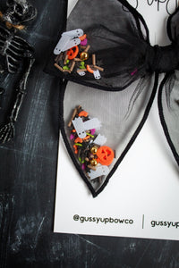 Ghosts in the Graveyard Shaker | Whimsy Bow | Halloween 24 Collection