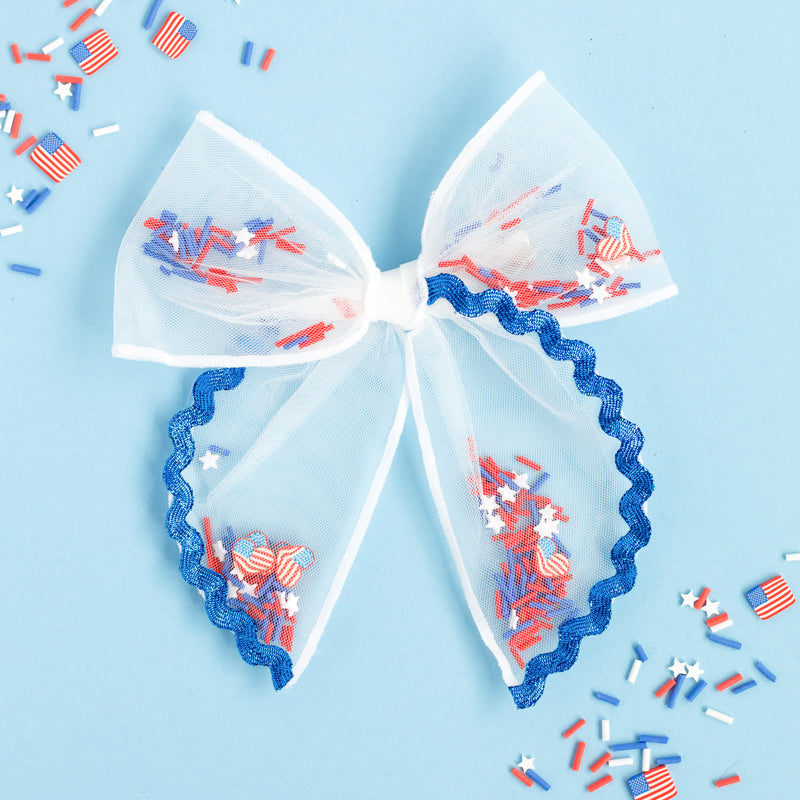 Old Glory Shaker | Whimsy Bow | Yankee Doodle Darling Collection