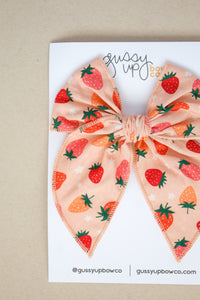 Strawberry | Whimsy Bow | Tutti Fruity Collection