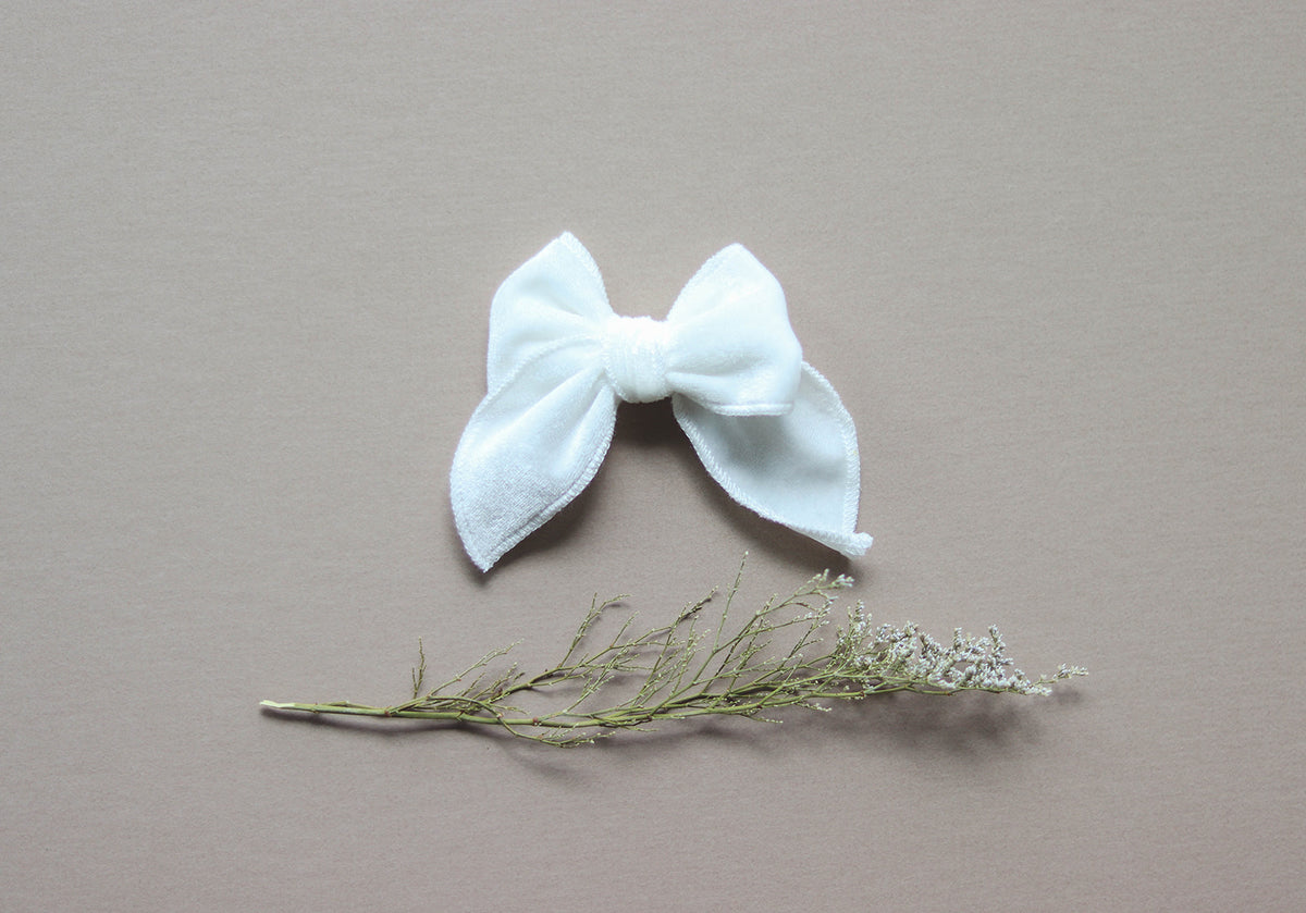 White Velvet | Whimsy Bow