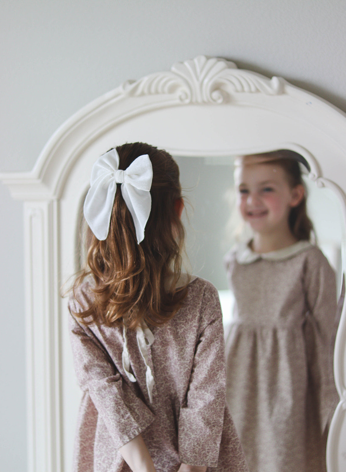 White Velvet | Whimsy Bow