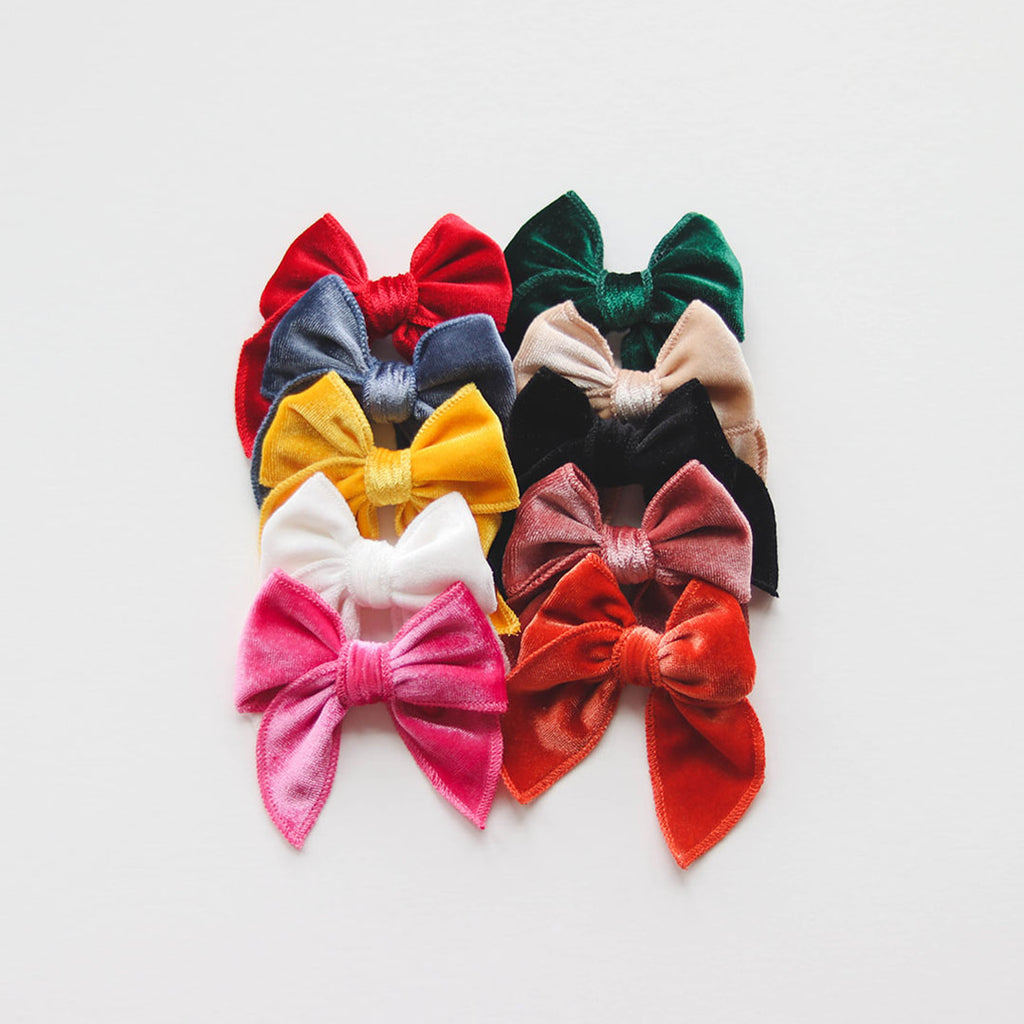 Yes, You Can Pull Off a Velvet Hair Bow - Cupcakes & Cashmere
